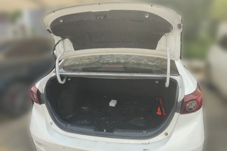 Used Mazda 3 Axela 2019 Cloud-Controlled Version Sedan 1.5L Automatic Comfort Trim China V Standard Trunk
