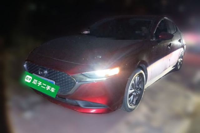 Used Mazda 3 Axela 2020 1.5L Automatic Luxury Version