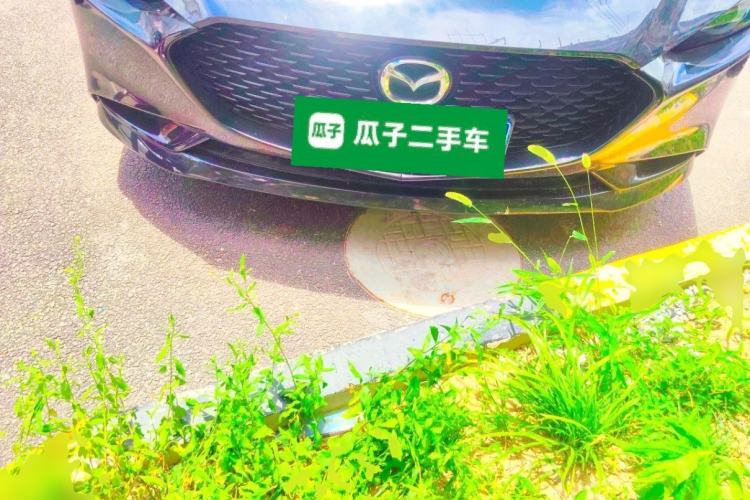 Used Mazda 3 Axela 2020 2.0L Automatic Luxury Version Engine Bay