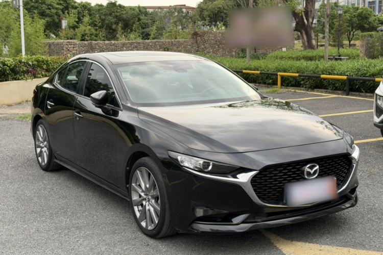 Used Mazda 3 Axela 2020 2.0L Automatic ZhiXuan Edition Exterior 3