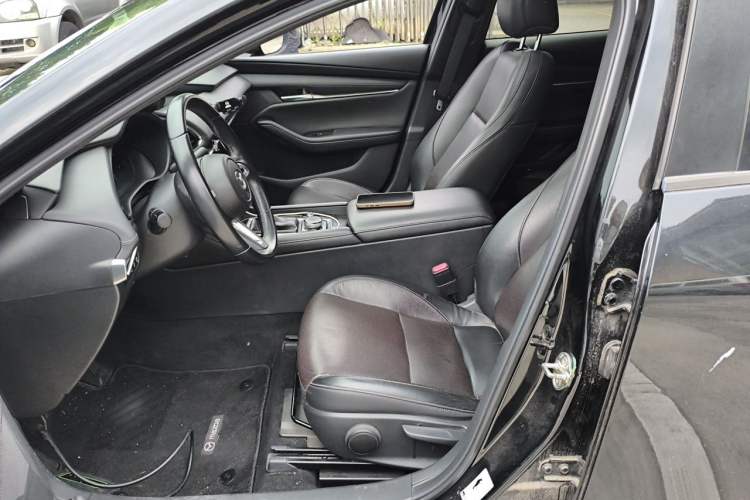 Used Mazda 3 Axela 2020 2.0L Automatic Zhiya Edition Left Front Seat