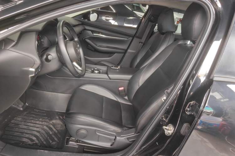 Used Mazda 3 Axela 2020 2.0L Automatic ZhiXuan Edition Left Front Seat
