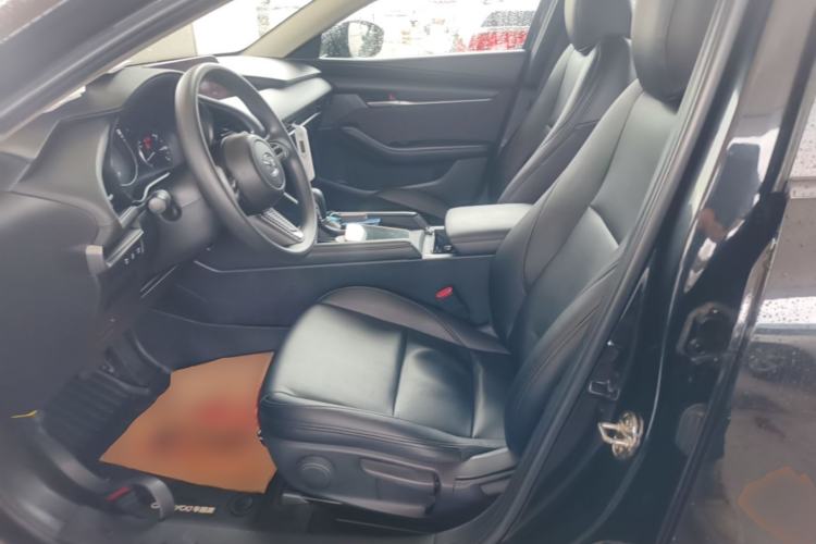 Used Mazda 3 Axela 2020 1.5L Automatic ZhiMei Edition Left Front Seat
