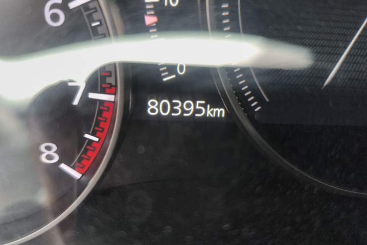Used Mazda 3 Axela 2020 2.0L Automatic Zhiya Edition Odometer Close Up
