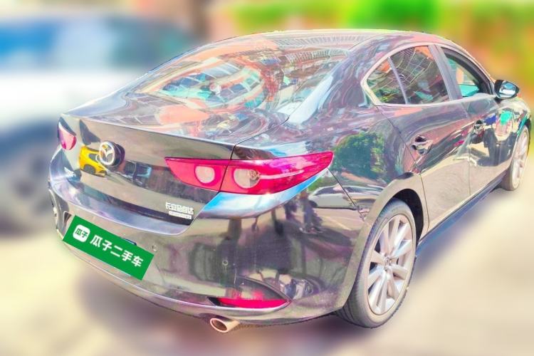 Used Mazda 3 Axela 2020 2.0L Automatic Luxury Version Rear Right 45 Deg