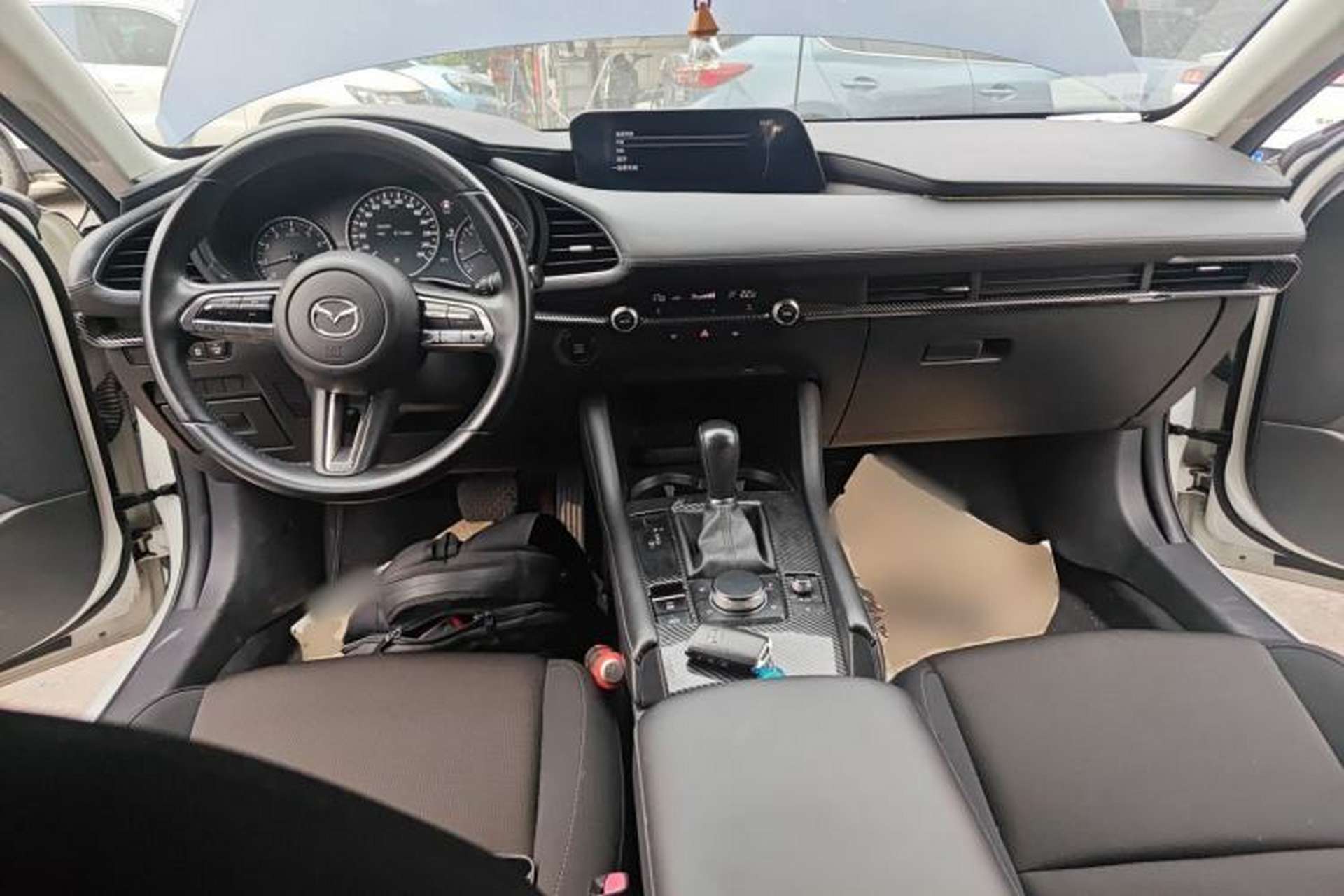 Used Mazda 3 Axela 2020 2.0L Automatic ZhiXuan Edition Center Console