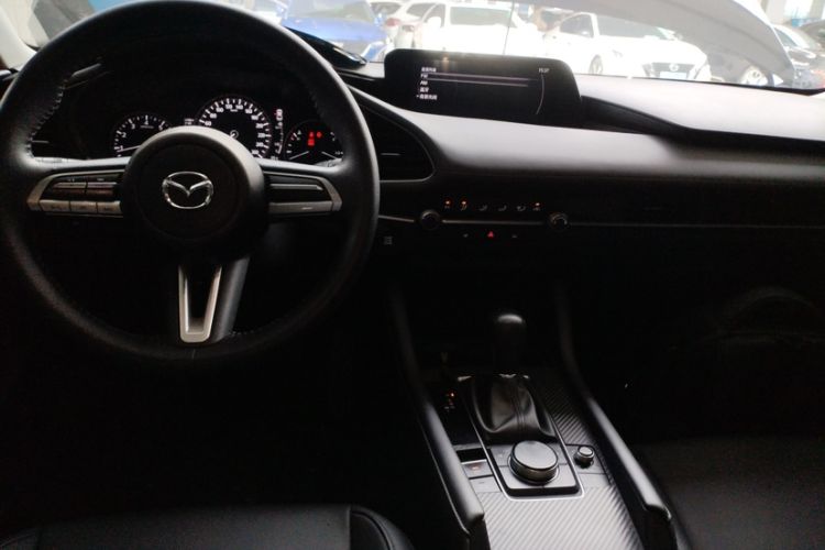 Used Mazda 3 Axela 2020 1.5L Automatic Zhiyue Sunroof Version Interior 1