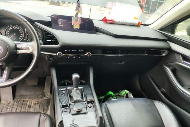 Used Mazda 3 Axela 2020 2.0L Automatic Zhiya Edition Audio And AC Panel