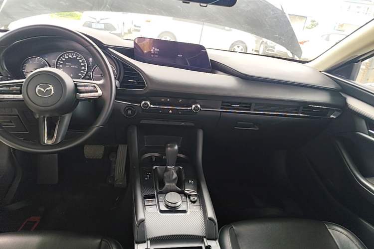 Used Mazda 3 Axela 2020 2.0L Automatic Zhiya Edition Audio And AC Panel