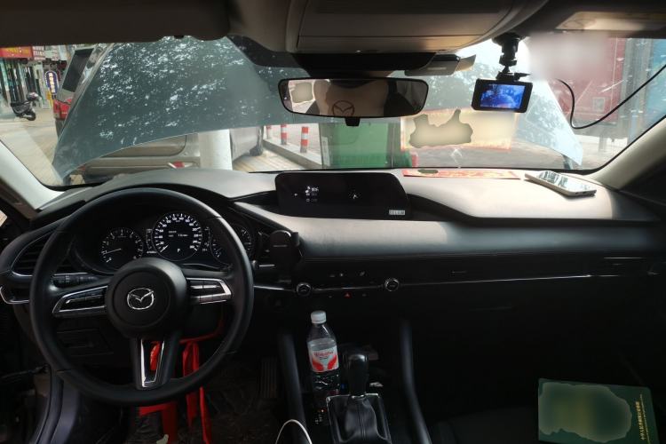 Used Mazda 3 Axela 2020 2.0L Automatic ZhiXuan Edition Center Console