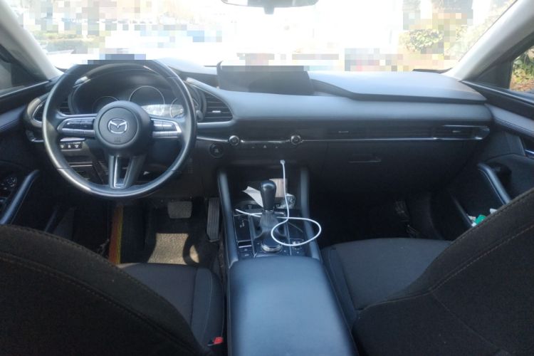 Used Mazda 3 Axela 2020 2.0L Automatic ZhiXuan Edition Center Console
