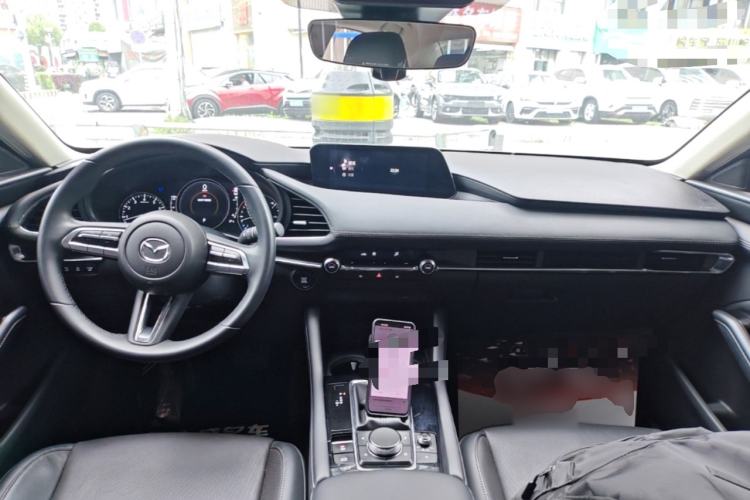 Used Mazda 3 Axela 2020 2.0L Automatic Zhiya Edition Center Console
