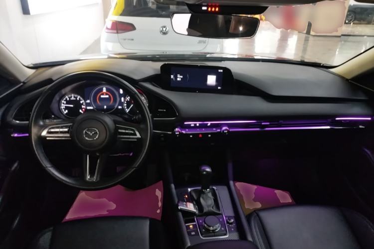 Used Mazda 3 Axela 2020 2.0L Automatic Zhiya Edition Center Console
