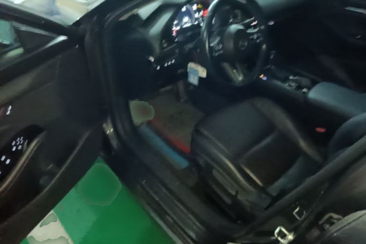 Used Mazda 3 Axela 2020 2.0L Automatic Zhiya Edition Driver Seat