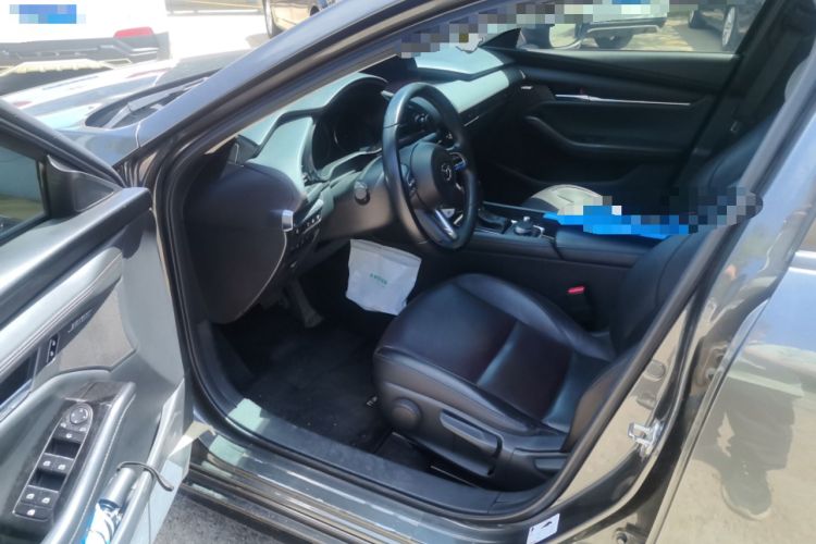 Used Mazda 3 Axela 2020 2.0L Automatic Zhiya Edition Driver Seat