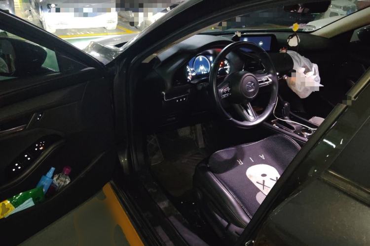 Used Mazda 3 Axela 2020 2.0L Automatic Zhiya Edition Driver Seat