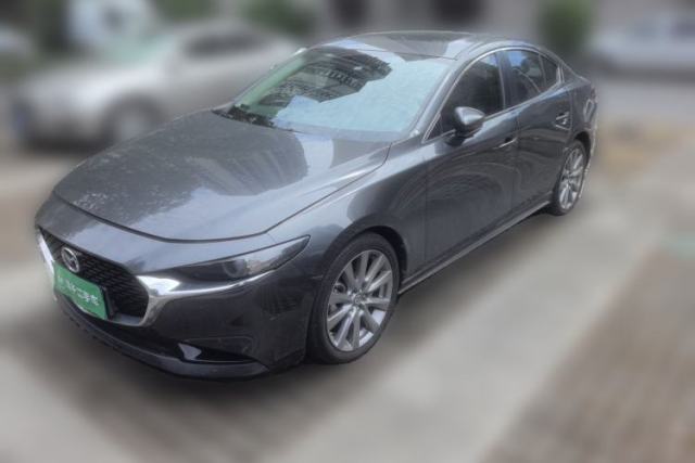 Ojetý Mazda 3 Axela 2020 2.0L Automatic Luxury Version