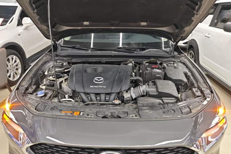 Used Mazda 3 Axela 2020 2.0L Automatic Zhiya Edition Engine Bay