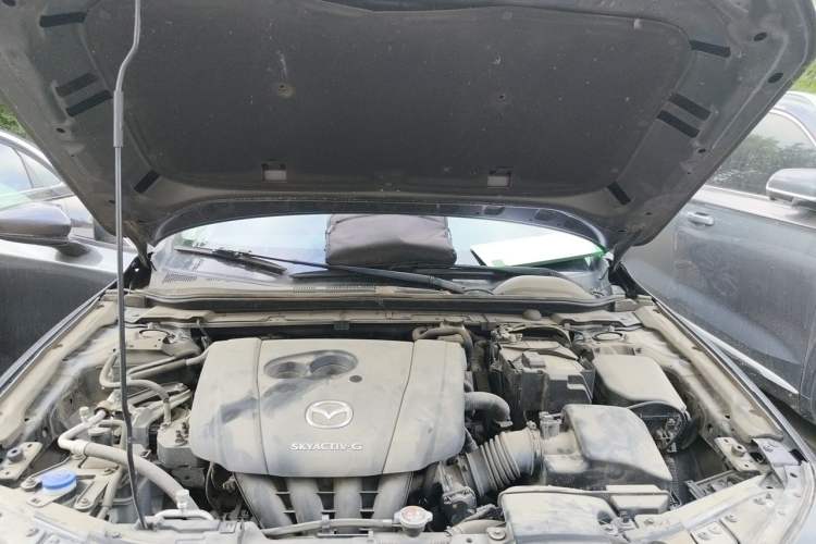Used Mazda 3 Axela 2020 2.0L Automatic Zhiya Edition Engine Bay
