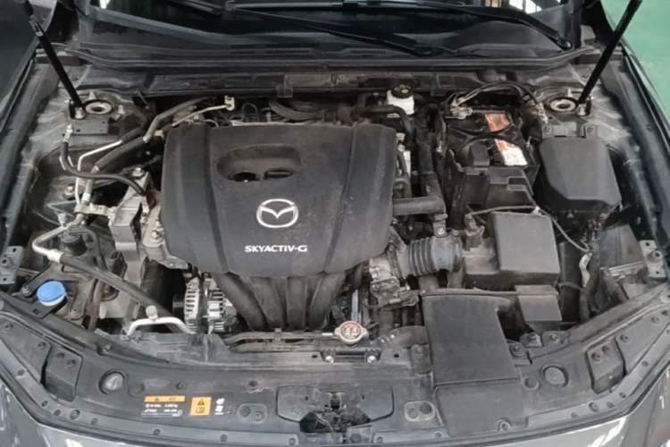 Used Mazda 3 Axela 2020 1.5L Automatic ZhiMei Edition Engine Bay