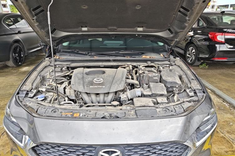 Used Mazda 3 Axela 2020 1.5L Automatic ZhiMei Edition Engine Bay