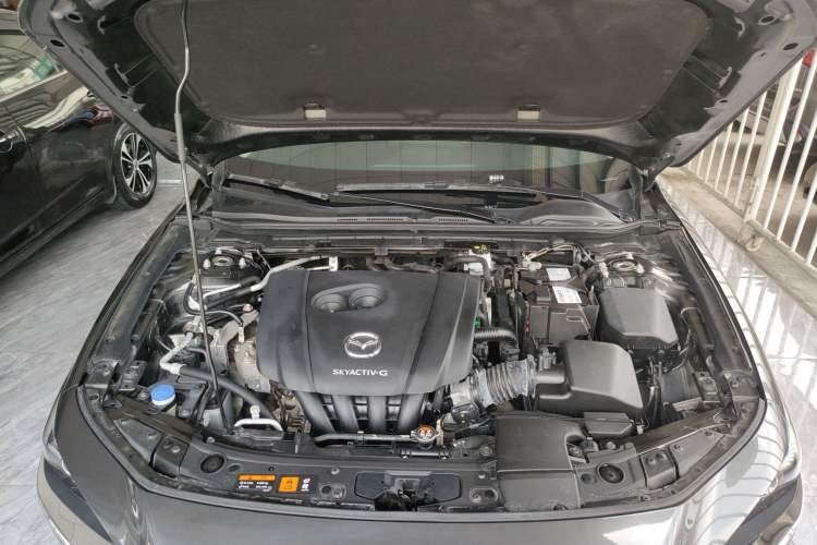 Used Mazda 3 Axela 2020 2.0L Automatic Zhiya Edition Engine Bay