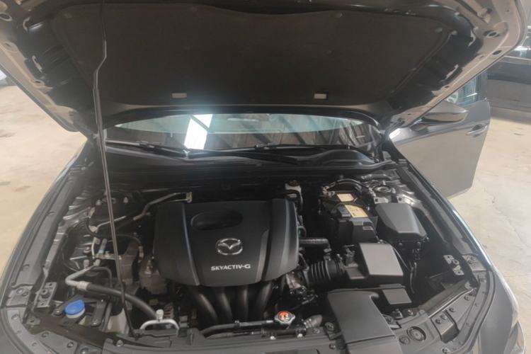 Used Mazda 3 Axela 2020 1.5L Automatic ZhiMei Edition Engine Bay