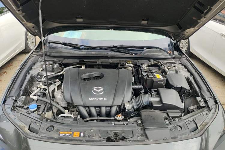 Used Mazda 3 Axela 2020 2.0L Automatic Zhiya Edition Engine Bay