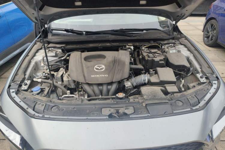 Used Mazda 3 Axela 2020 1.5L Manual ZhiMei Edition Engine Bay