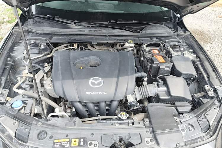 Used Mazda 3 Axela 2020 2.0L Automatic Zhiya Edition Engine Bay