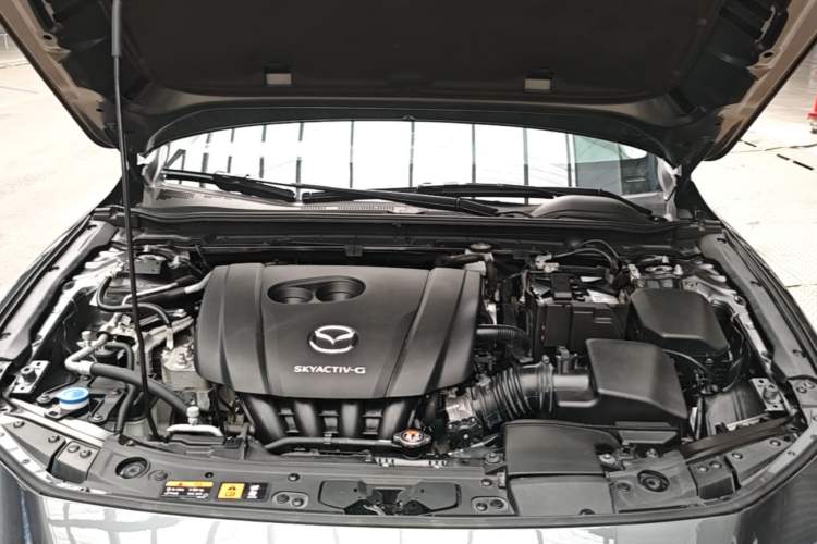 Used Mazda 3 Axela 2020 2.0L Automatic Zhiya Edition Engine Bay