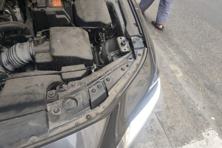 Used Mazda 3 Axela 2020 2.0L Automatic Zhiya Edition Engine Bay Left