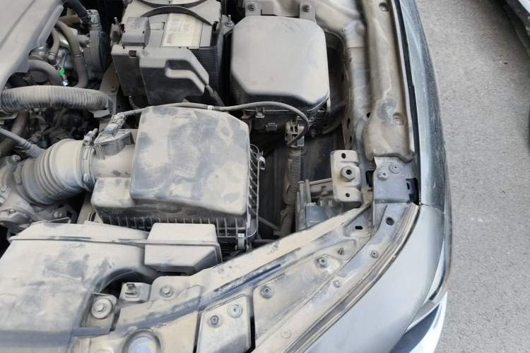 Used Mazda 3 Axela 2020 2.0L Automatic Zhiya Edition Engine Bay Left