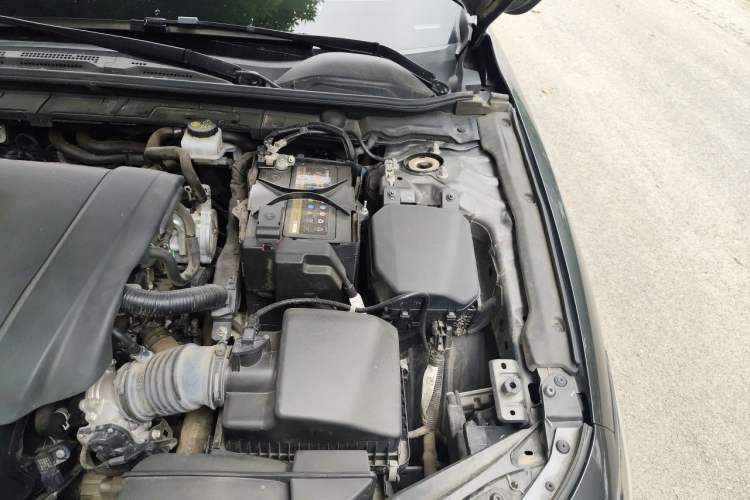 Used Mazda 3 Axela 2020 2.0L Automatic Zhiya Edition Engine Bay Left
