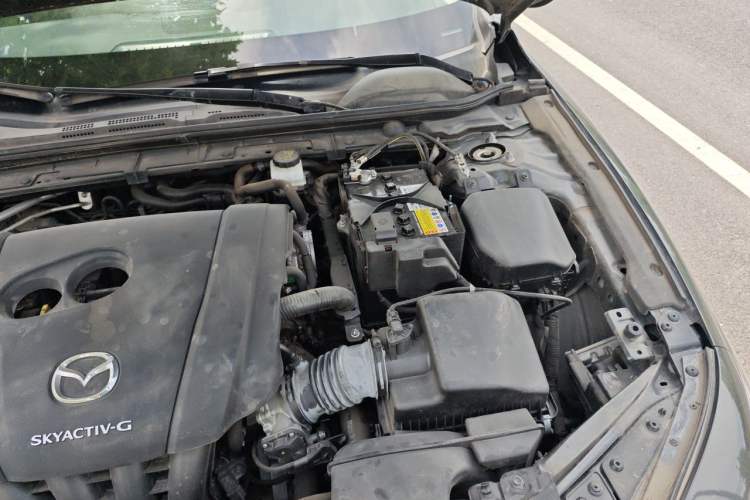Used Mazda 3 Axela 2020 2.0L Automatic ZhiXuan Edition Engine Bay Left