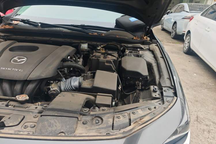 Used Mazda 3 Axela 2020 1.5L Automatic ZhiMei Edition Engine Bay Left