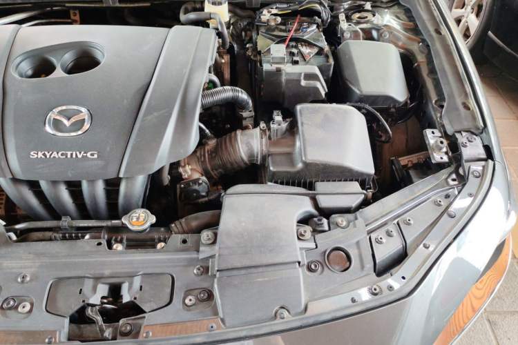 Used Mazda 3 Axela 2020 2.0L Automatic Zhiya Edition Engine Bay Left