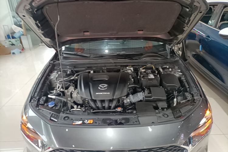 Used Mazda 3 Axela 2020 1.5L Automatic ZhiMei Edition Engine Bay
