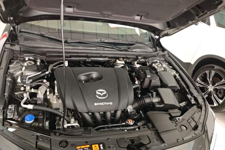 Used Mazda 3 Axela 2020 2.0L Automatic Zhiya Edition Engine Bay