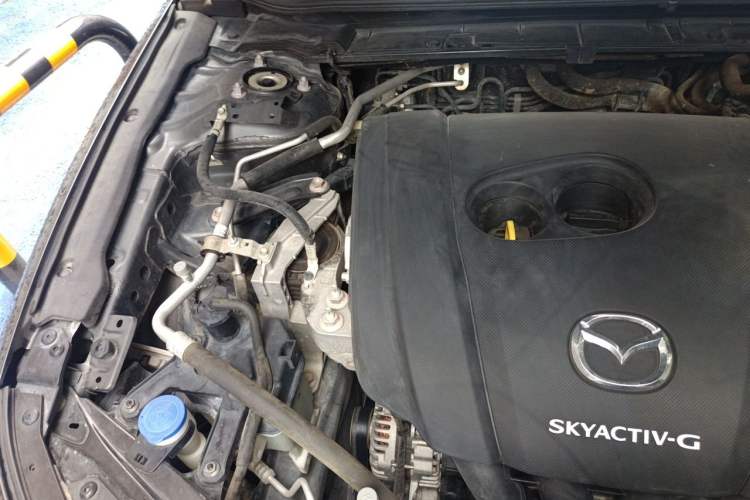 Used Mazda 3 Axela 2020 2.0L Automatic ZhiXuan Edition Engine Bay Right