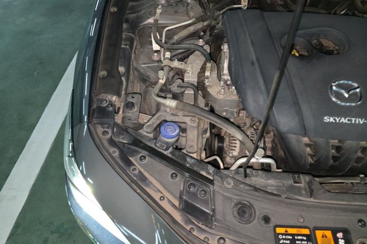 Used Mazda 3 Axela 2020 2.0L Automatic Zhiya Edition Engine Bay Right