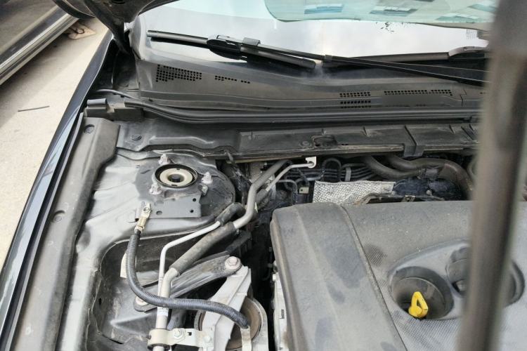 Used Mazda 3 Axela 2020 2.0L Automatic Zhiya Edition Engine Bay Right
