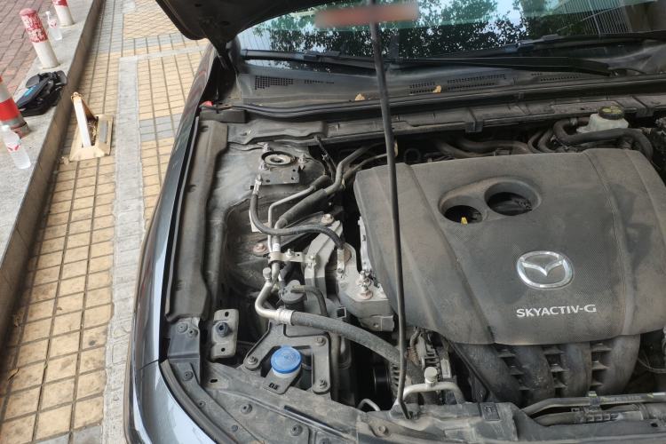 Used Mazda 3 Axela 2020 2.0L Automatic ZhiXuan Edition Engine Bay Right