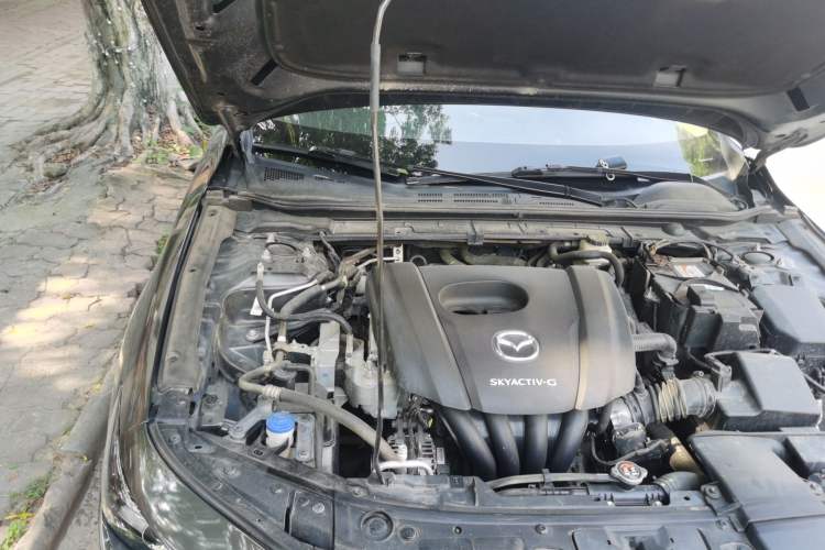 Used Mazda 3 Axela 2020 1.5L Automatic ZhiMei Edition Engine Bay Right