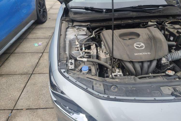 Used Mazda 3 Axela 2020 1.5L Manual ZhiMei Edition Engine Bay Right