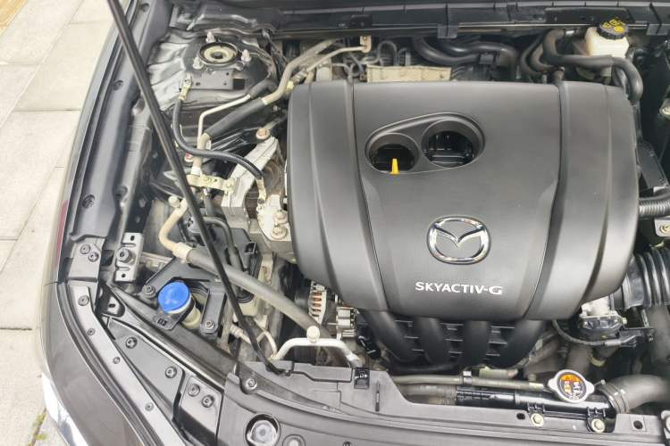 Used Mazda 3 Axela 2020 2.0L Automatic Zhiya Edition Engine Bay Right