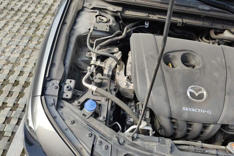 Used Mazda 3 Axela 2020 2.0L Automatic Zhiya Edition Engine Bay Right