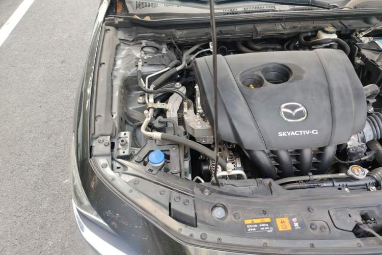 Used Mazda 3 Axela 2020 2.0L Automatic Zhiya Edition Engine Bay Right