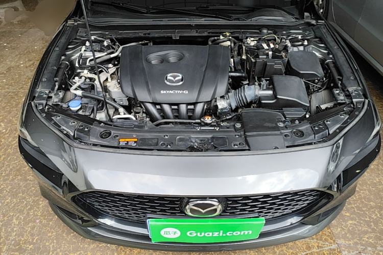 Used Mazda 3 Axela 2020 2.0L Automatic Luxury Version Engine Bay