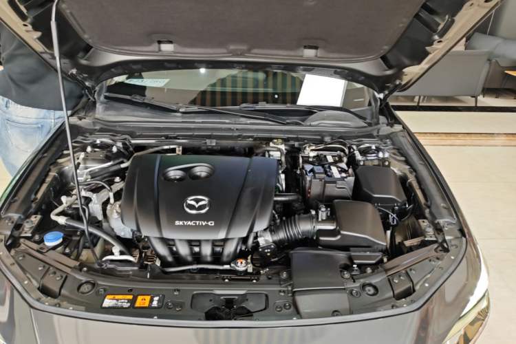 Used Mazda 3 Axela 2020 2.0L Automatic Zhiya Edition Engine Bay